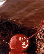 Çikolatalı ve bademli yumuşak kek tarif resmi