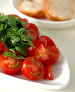 Akdeniz bahçe salatası tarif resmi