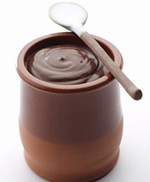 Çikolata soslu muhallebi tarif resmi