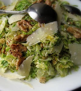 Brüksel lahanası cevizli salata tarifi