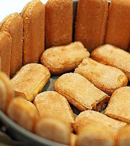 Kedi dili tiramisu bisküvisi tarif resmi
