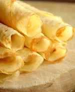 Peynirli Krep Ruloları Peynirli Krep Ruloları tarifi
