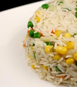 Renkli Sebzeli Pilav tarifi