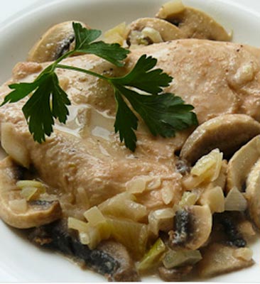 Mantarlı kremalı tavuk  tarifi resmi